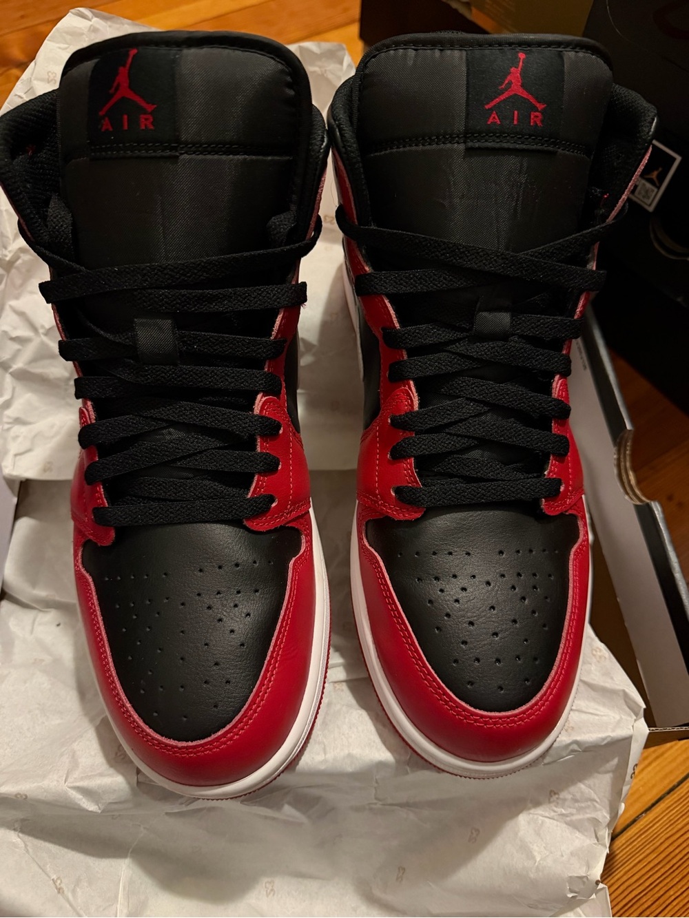 Nike Jordan Air Jordan 1 Mid Black White Red with Box size 12